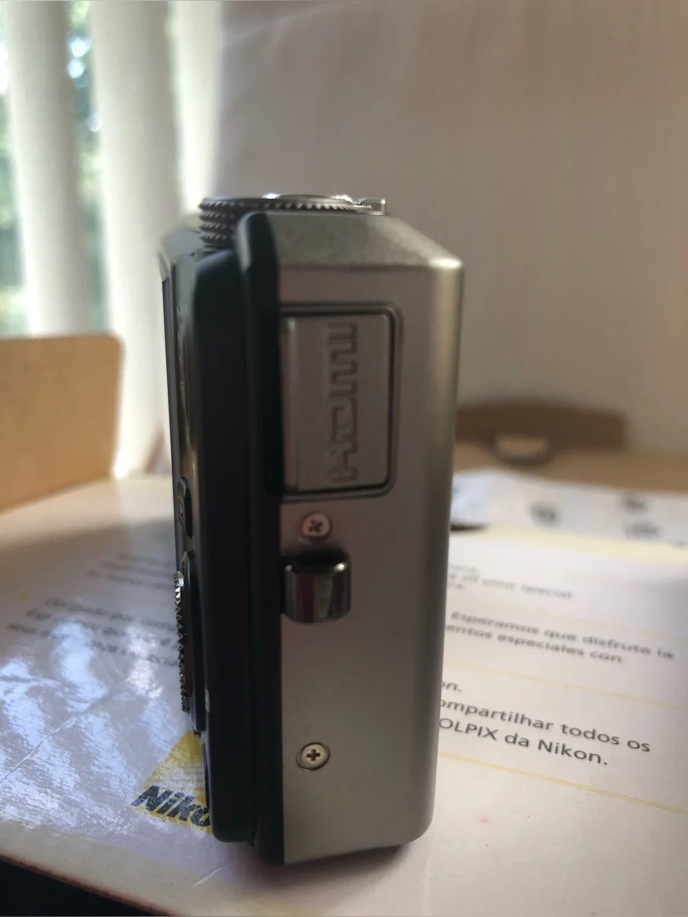 Nikon COOLPIX S9050 12.1MP Digital Camera-Silver(Complete In Box Set(CIB/tested)